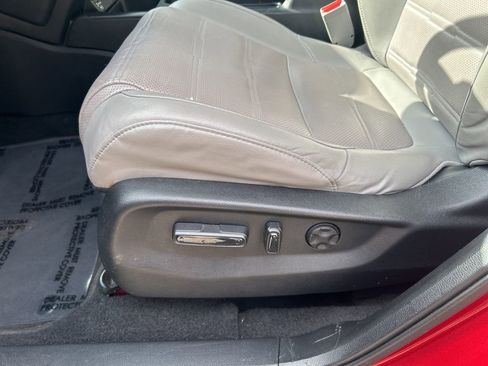 Used 2020 Honda CR-V EX-L image 14