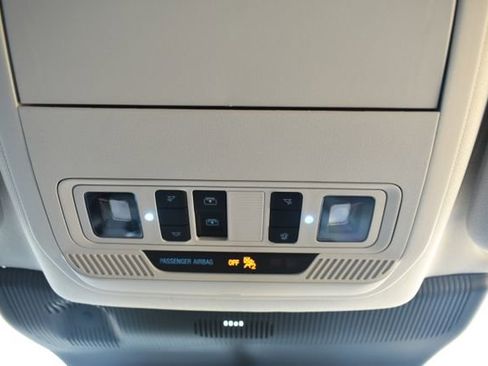 New 2026 Ford Explorer Active w/ Active Comfort Package image 32