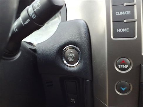 Used 2016 Lexus GX 460 image 24