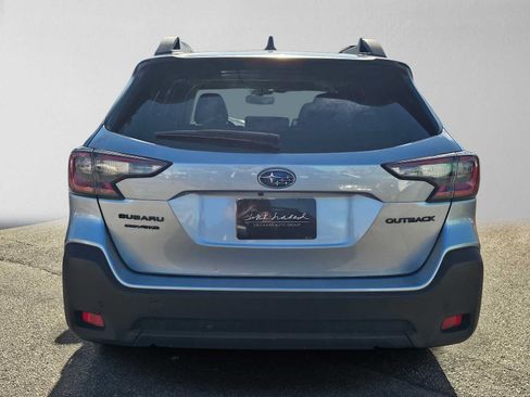 Certified 2025 Subaru Outback Onyx Edition AWD/4WD image 4