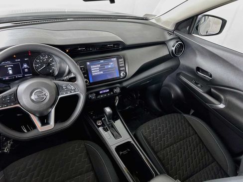 Used 2021 Nissan Kicks SV FWD image 23
