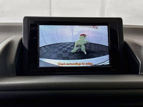 Used 2013 Lexus CT 200h w/ Leather Pkg FWD image 5