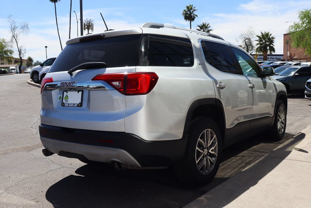 Used 2018 GMC Acadia SLE w/ Driver Alert Package I FWD image 13