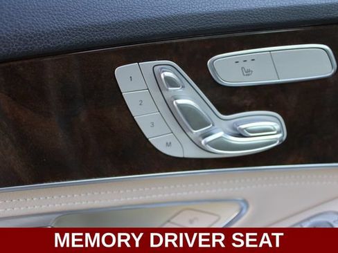 Used 2016 Mercedes-Benz C 300 Sedan image 3