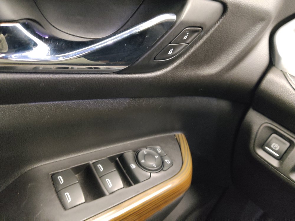 Used 2019 GMC Acadia SLE w/ LPO, Floor Liner Package FWD image 27