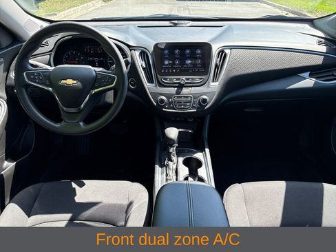 Used 2025 Chevrolet Malibu LT FWD image 5