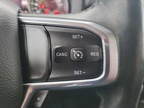 Used 2019 RAM 1500 Laramie image 14