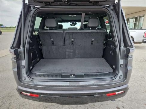 New 2026 Jeep Grand Wagoneer Limited AWD/4WD image 45