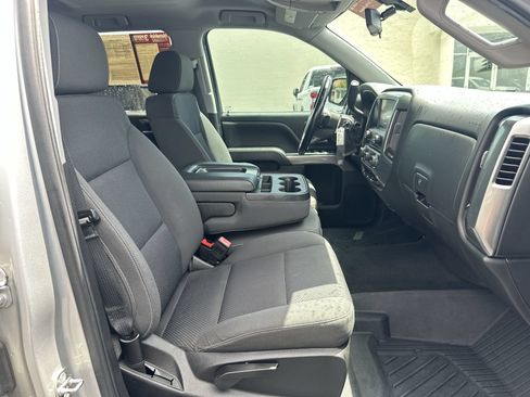Used 2018 Chevrolet Silverado 1500 LT w/ All Star Edition AWD/4WD image 22
