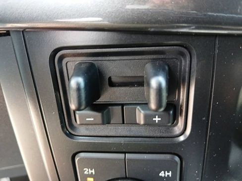 Used 2022 Ford F150 XL w/ STX Black Appearance Package AWD/4WD image 40