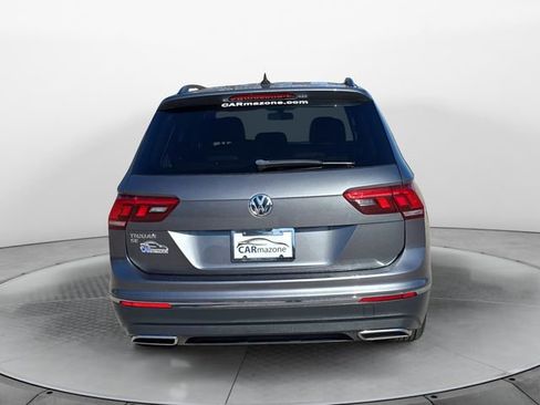 Used 2020 Volkswagen Tiguan SE image 4