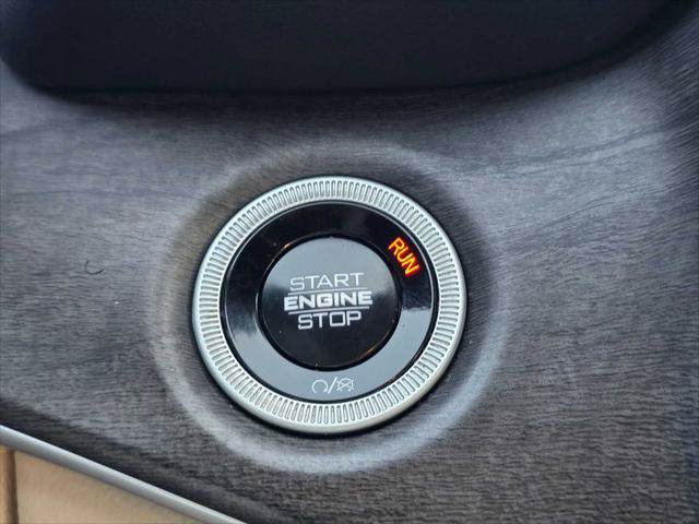 Used 2024 Jeep Grand Cherokee Limited 4xe AWD/4WD image 34
