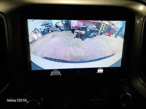 Used 2021 Chevrolet Silverado 2500 LT w/ Fleet Comfort Package image 30