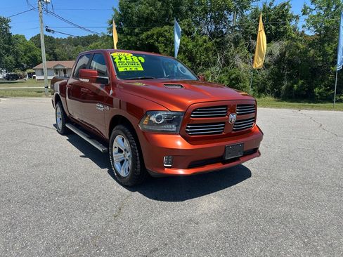 Used 2013 RAM 1500 Sport w/ Sport Premium Group AWD/4WD image 7