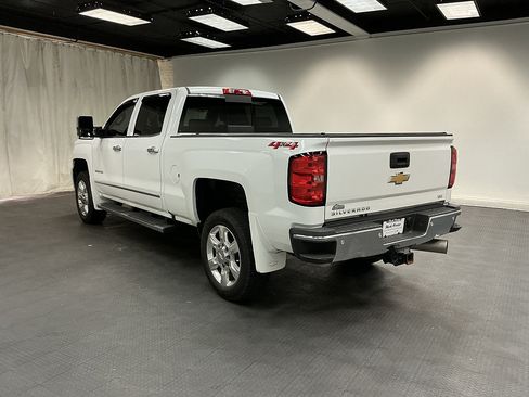 Used 2019 Chevrolet Silverado 2500 LTZ w/ Duramax Plus Package AWD/4WD image 3