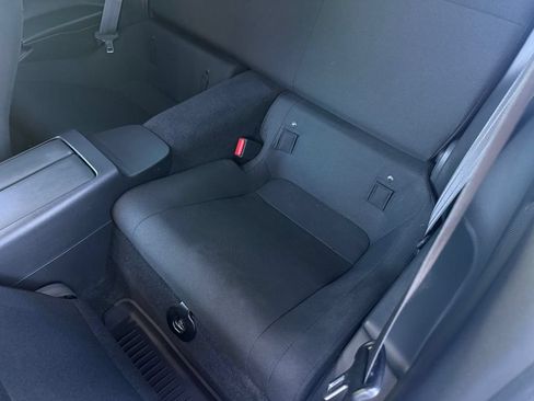 Used 2023 Toyota GR86 w/ ALL Weather Mat Package (TMS) RWD image 23
