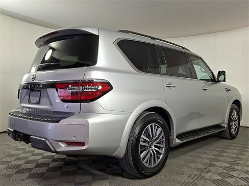 Used 2022 Nissan Armada SL w/ Captain's Chairs Package image 9