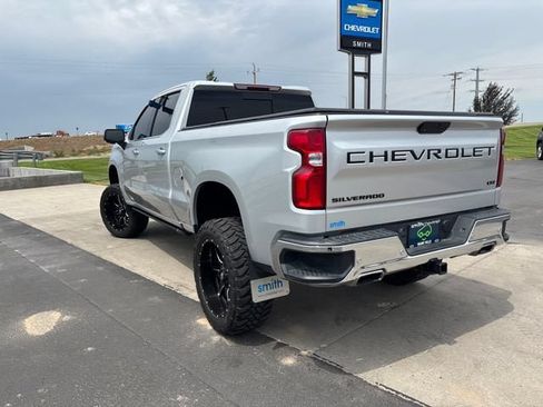 Certified 2021 Chevrolet Silverado 1500 LTZ w/ LTZ Premium Package AWD/4WD image 5