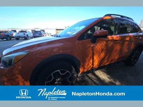 Used 2015 Subaru Crosstrek 2.0i Premium w/ Moonroof Package image 1