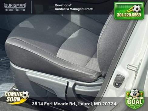 Used 2024 Nissan Sentra SV FWD image 7