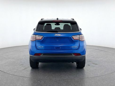 Used 2025 Jeep Compass Limited image 7