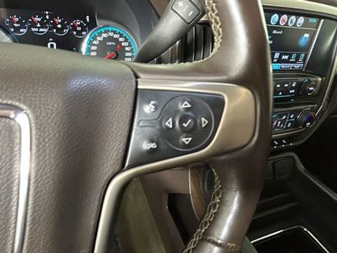 Used 2017 GMC Sierra 1500 Denali w/ Denali Ultimate Package AWD/4WD image 17