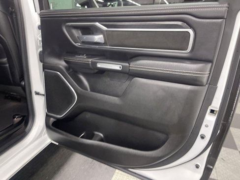 Used 2024 RAM 1500 Laramie AWD/4WD image 13
