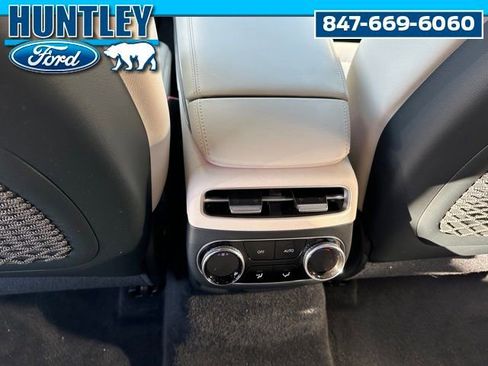 Used 2024 Genesis Electrified GV70 Advanced image 15