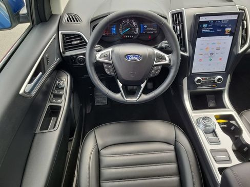 Used 2024 Ford Edge SEL w/ Convenience Package AWD/4WD image 14
