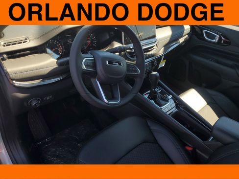 New 2026 Jeep Compass Latitude image 8