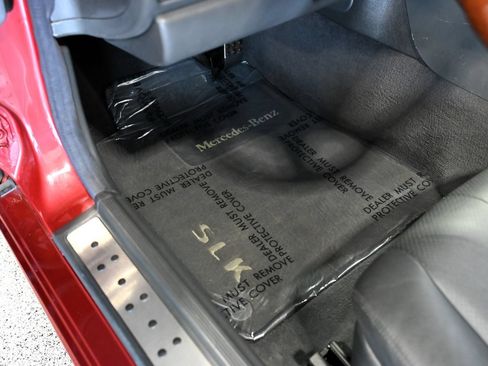 Used 2002 Mercedes-Benz SLK 320 w/ K4 Opt Pkg image 39