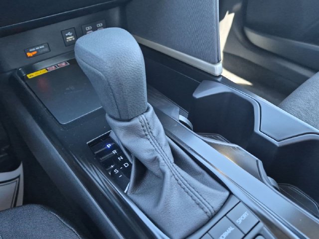 Certified 2026 Toyota Camry LE FWD image 24