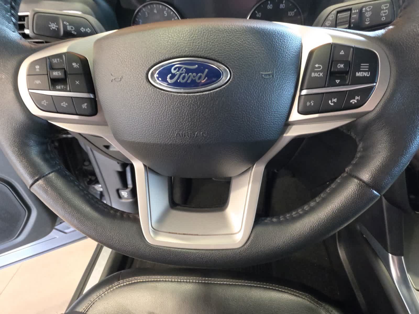Used 2024 Ford Explorer Limited w/ Equipment Group 301A AWD/4WD image 22