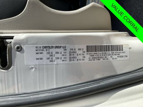 Used 2011 Dodge Grand Caravan Express FWD image 23