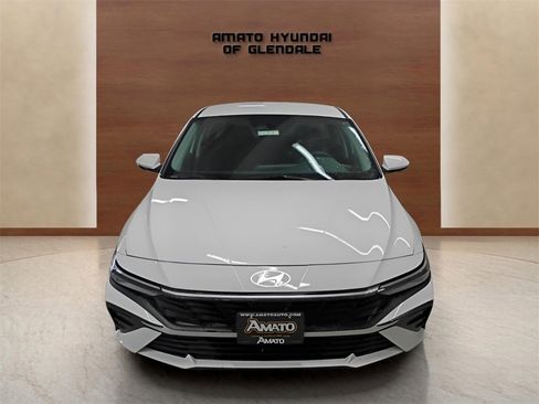 Used 2024 Hyundai Elantra SEL image 7