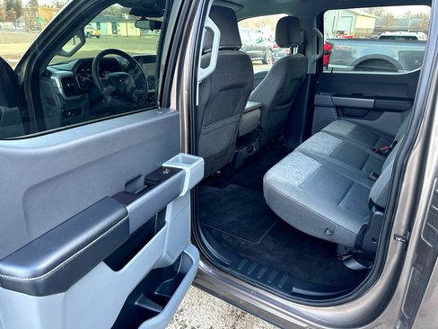 Used 2022 Ford F150 XLT image 17