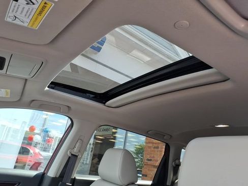 Used 2024 Honda CR-V EX-L image 4
