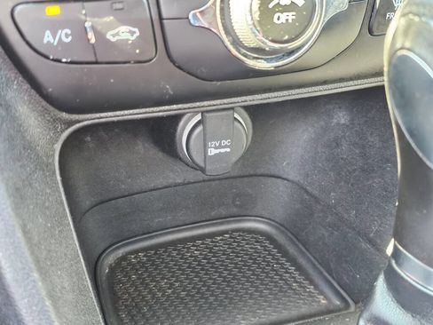 Used 2013 Dodge Dart Limited FWD image 35