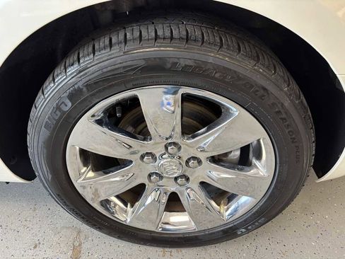 Used 2010 Buick LaCrosse CXL w/ Luxury Package image 26