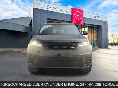 Used 2025 Land Rover Range Rover Velar Dynamic SE image 4