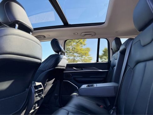 Used 2024 Jeep Grand Cherokee Limited 4xe image 29