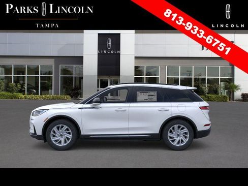 New 2026 Lincoln Corsair Premiere image 3