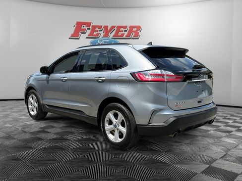 Certified 2020 Ford Edge SE FWD image 3