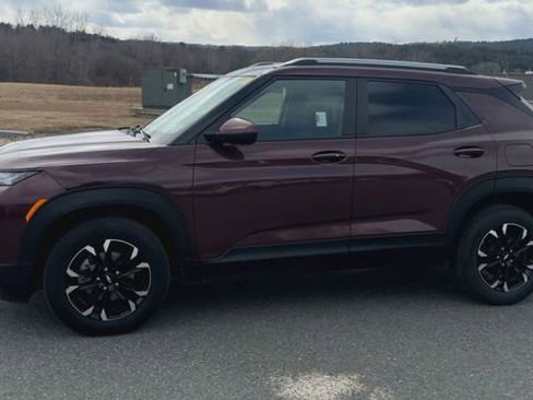 Used 2023 Chevrolet TrailBlazer LT image 5