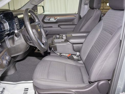 Used 2024 Chevrolet Silverado 1500 LT AWD/4WD image 11