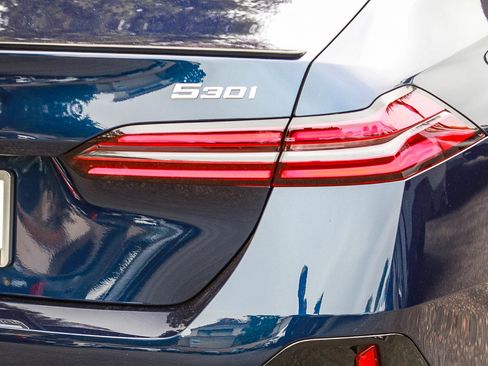New 2027 BMW 530i w/ M Sport Package RWD image 7