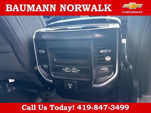 Used 2025 RAM 1500 Big Horn AWD/4WD image 31