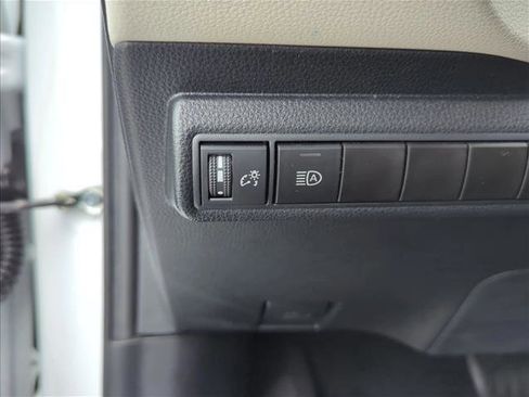 Certified 2023 Toyota Corolla LE image 12