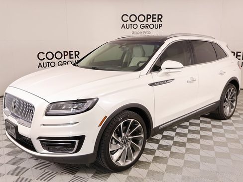 Used 2020 Lincoln Nautilus Reserve w/ Equipment Group 201A image 10