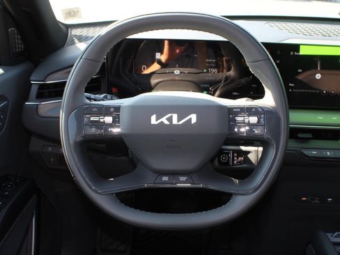 New 2026 Kia EV9 Land w/ Nightfall Edition Package image 12